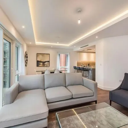 Stylish 3 Bed Apartment Gem In Central London
